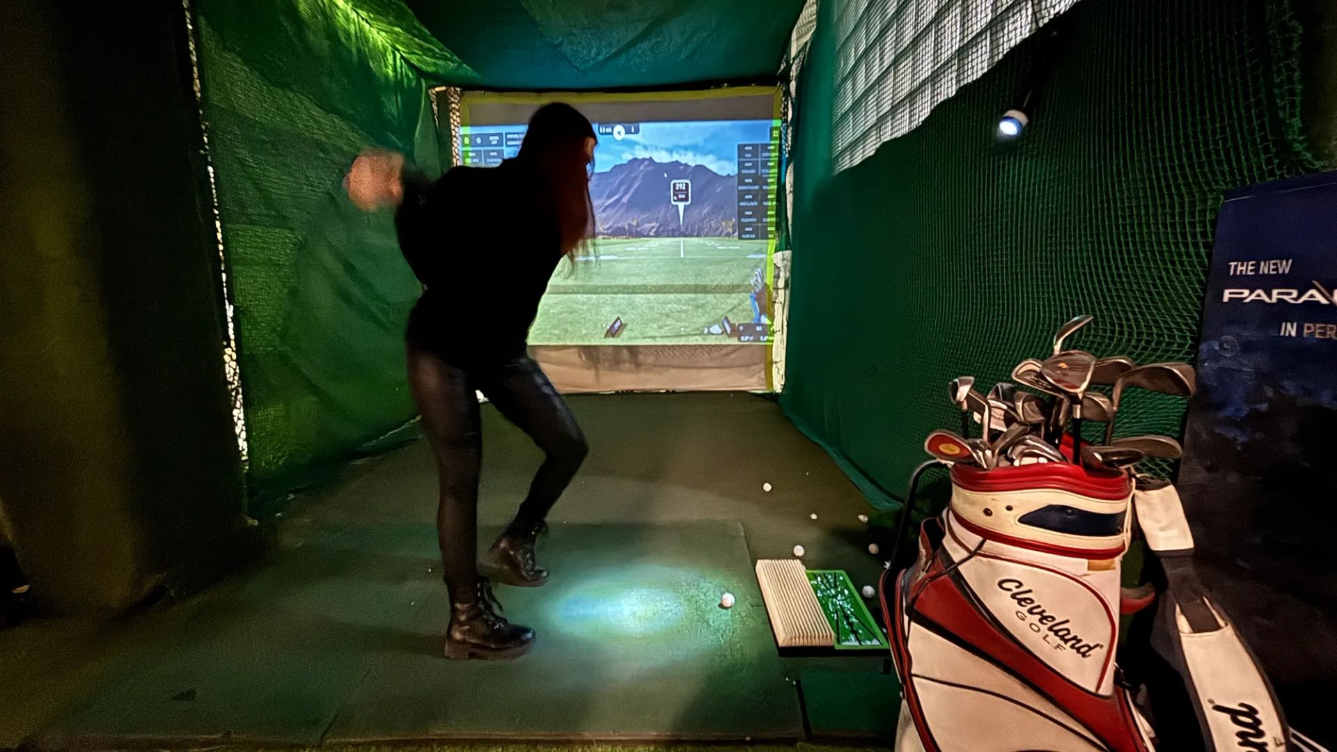 golfa simulators gunsnlasers juglas parkā