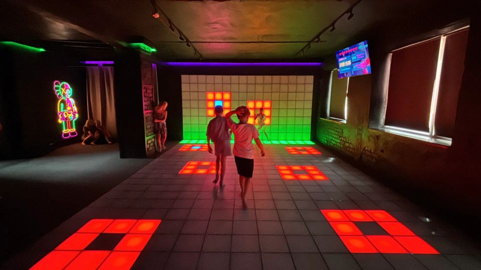 bērnu ballīte gunsnlasers pikseļu istabā